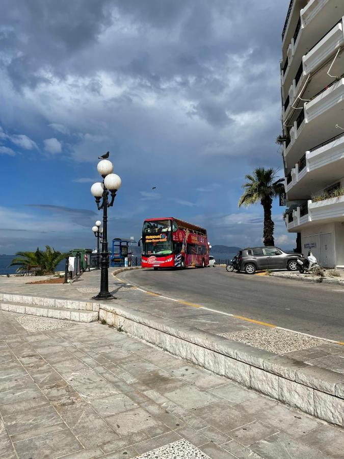 Piraiki Coastal Accommodation Пирей Экстерьер фото